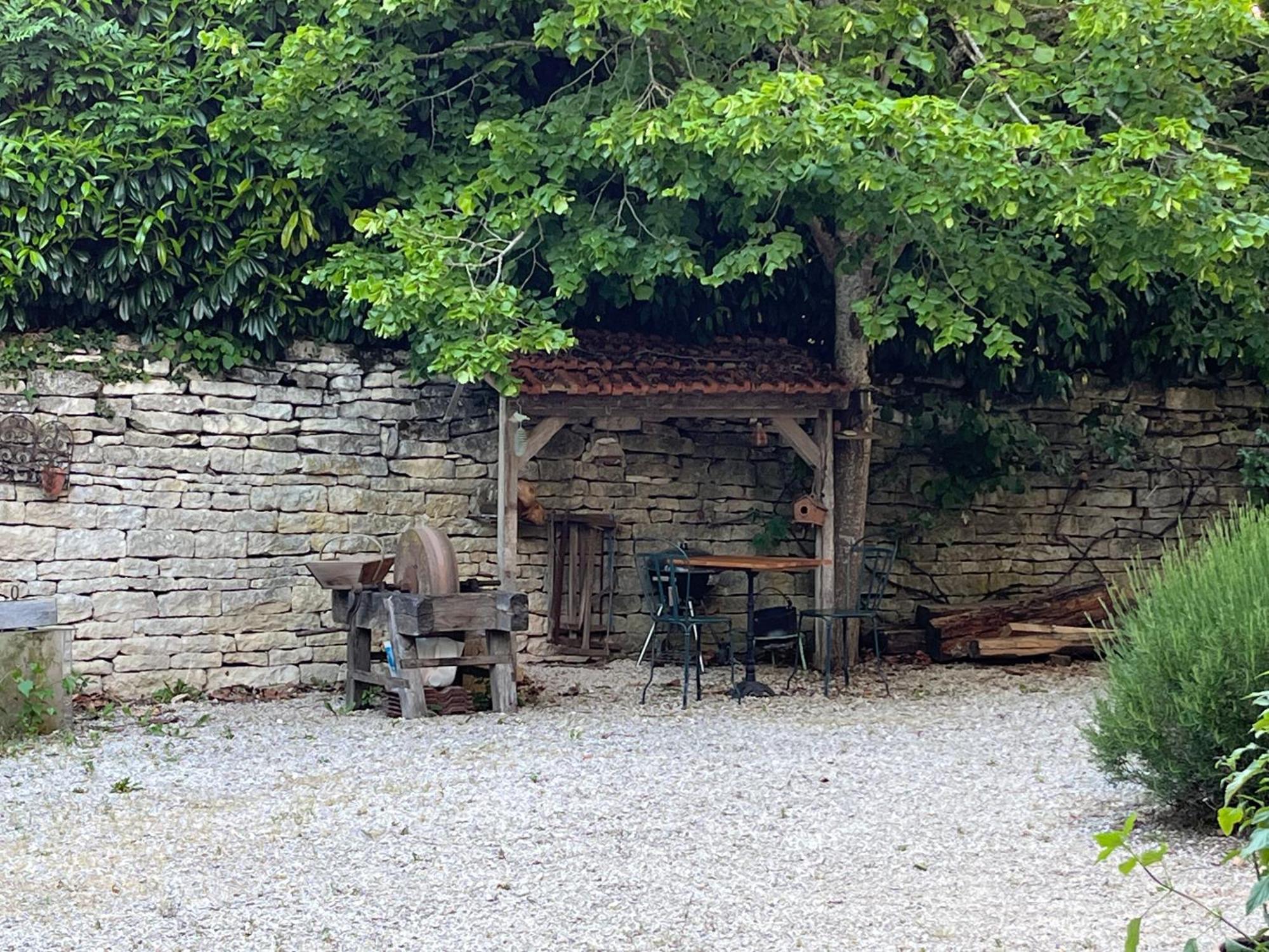 Holiday home Les Belles Fontaines